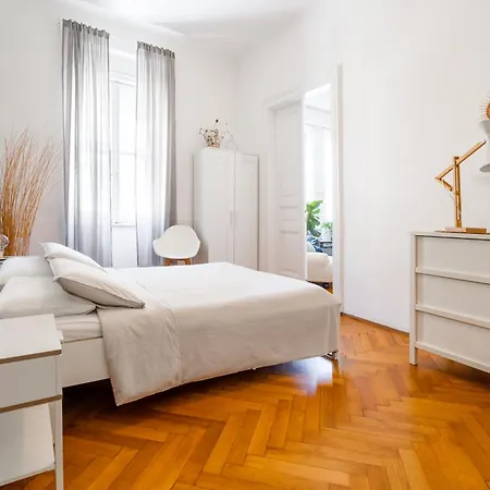 Casa 1903 Triest