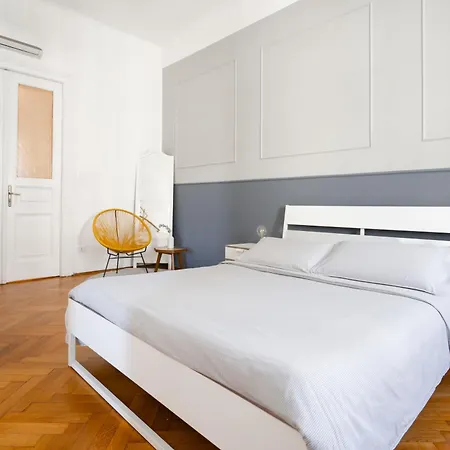 Casa 1903 Appartamento Trieste